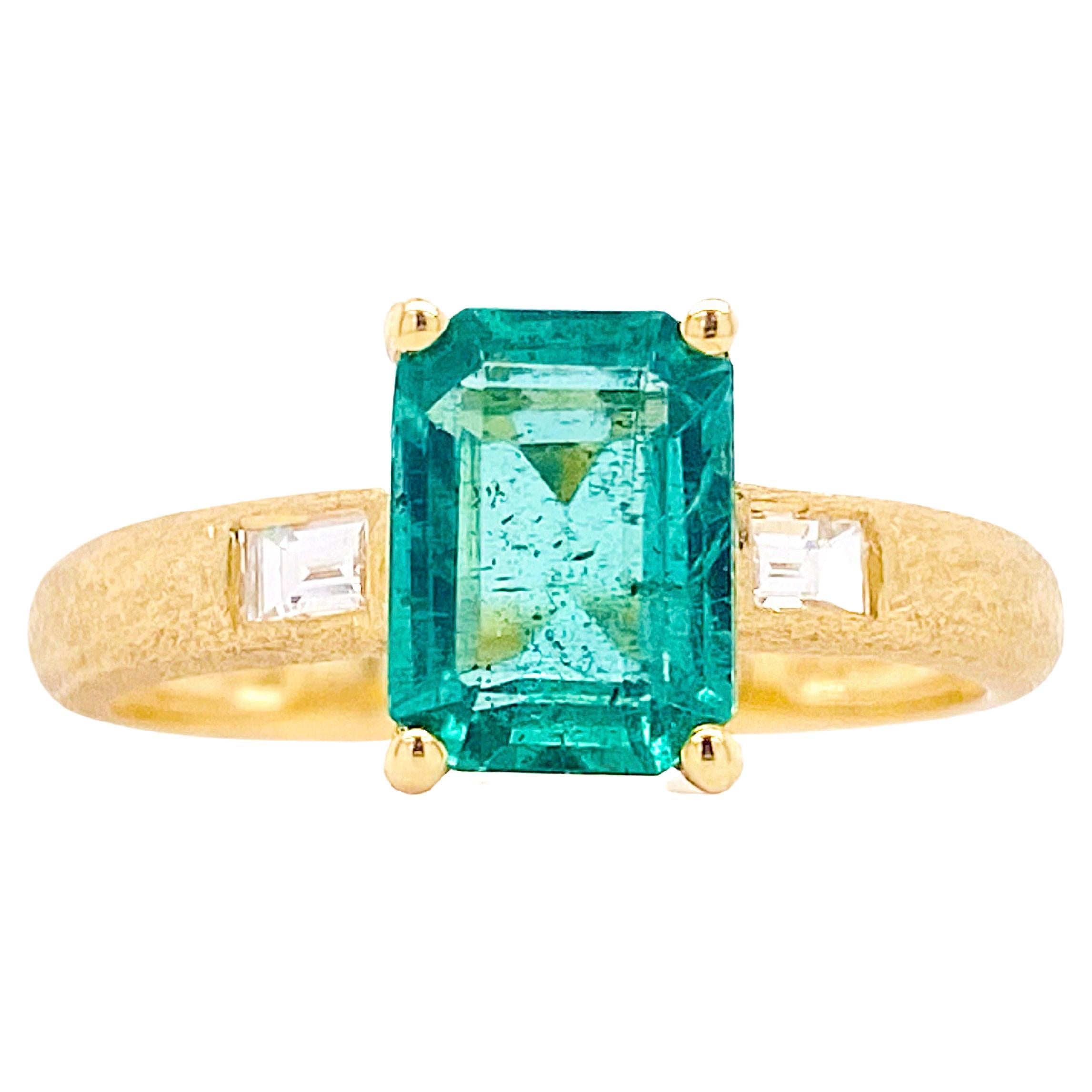 18k Satin Yellow Gold Emerald Ring