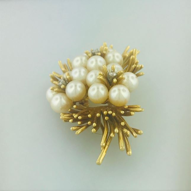 Golden Dancing Trillium Flower Pearl Brooch popular Pin