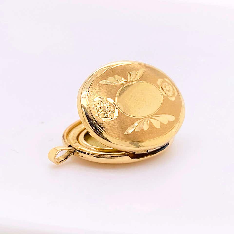 Gold Flower Locket, Vintage Inspired 14K Gold Floral Wing Oval